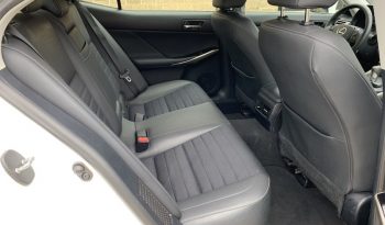 2015 Lexus IS 300h full